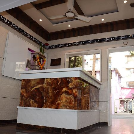Anil Guest House Mumbai Bagian luar foto