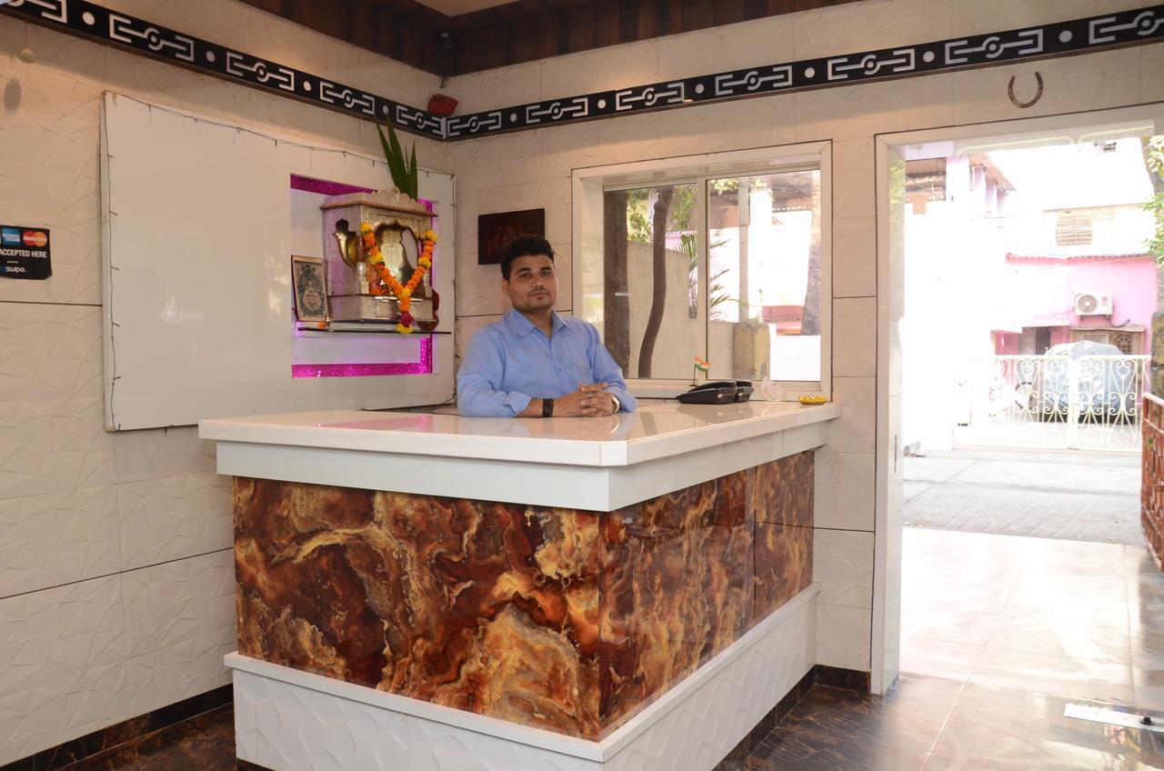 Anil Guest House Mumbai Bagian luar foto