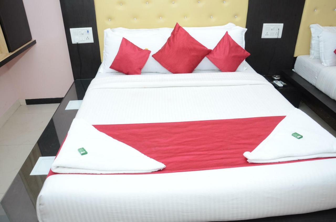 Anil Guest House Mumbai Bagian luar foto
